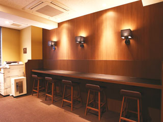 イート&ワークスペース