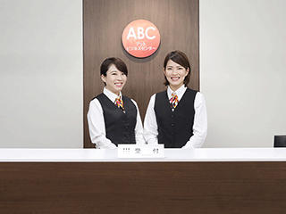 専任スタッフが常駐(サテライト以外)